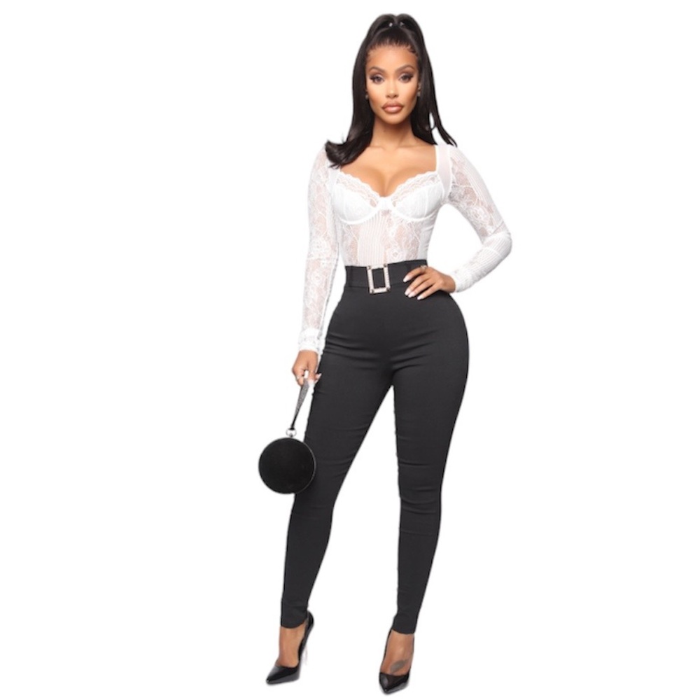 Fashion nova belted pants